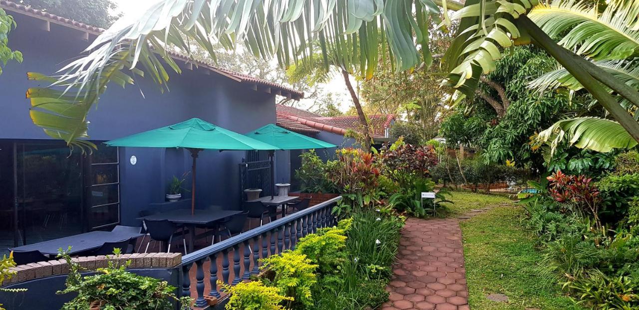 Santa Lucia Guest House Saint Lucia Estuary Exteriör bild